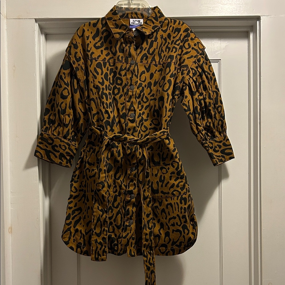 Future Collective Animal Print button Up Dress - Size 4, NWOT